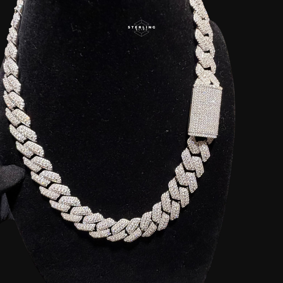 Moissanite 20mm 3D Cuban Chain