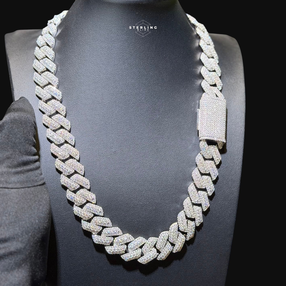 Moissanite 20mm 3D Cuban Chain