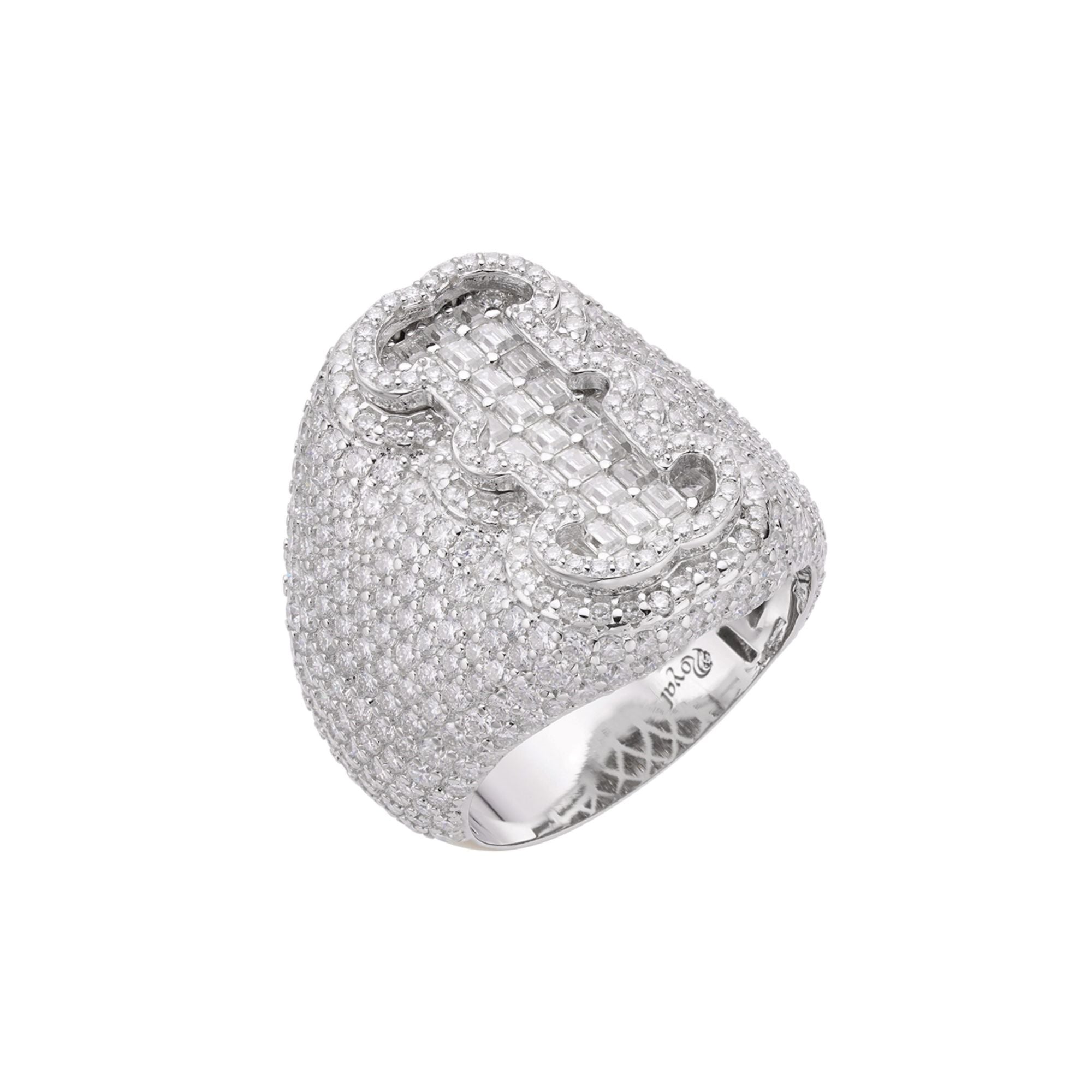 Letter U Size 10 Moissanite Ring