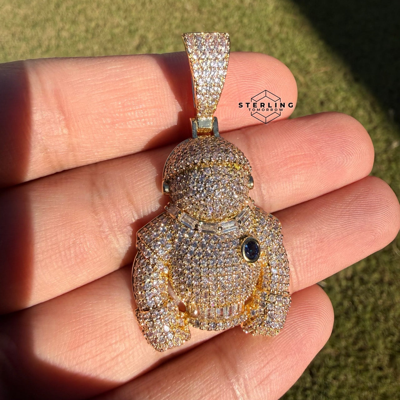 Iced Out Astronaut Gold Tone Pendant 14k Gold Plated + AntiTarnish Steel Rope Chain