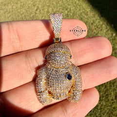 Iced Out Astronaut Gold Tone Pendant 14k Gold Plated + AntiTarnish Steel Rope Chain