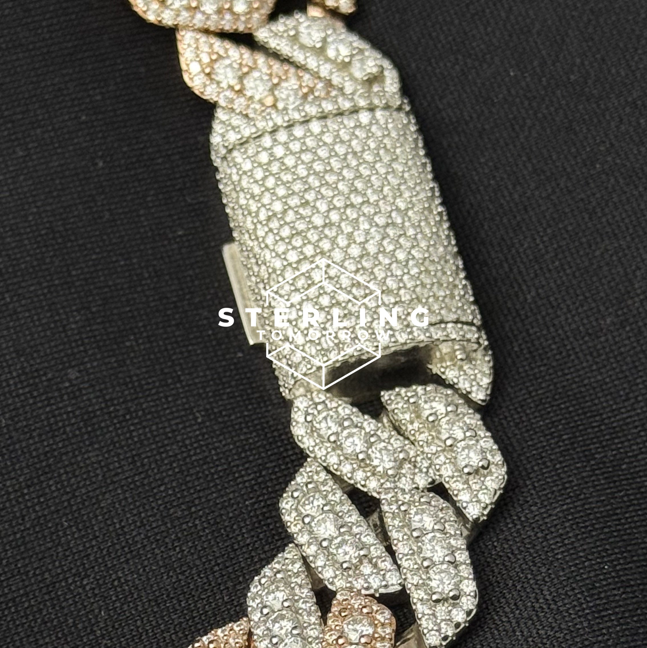 20mm Rose Two Tone Cuban Solitaire Moissanite Chain