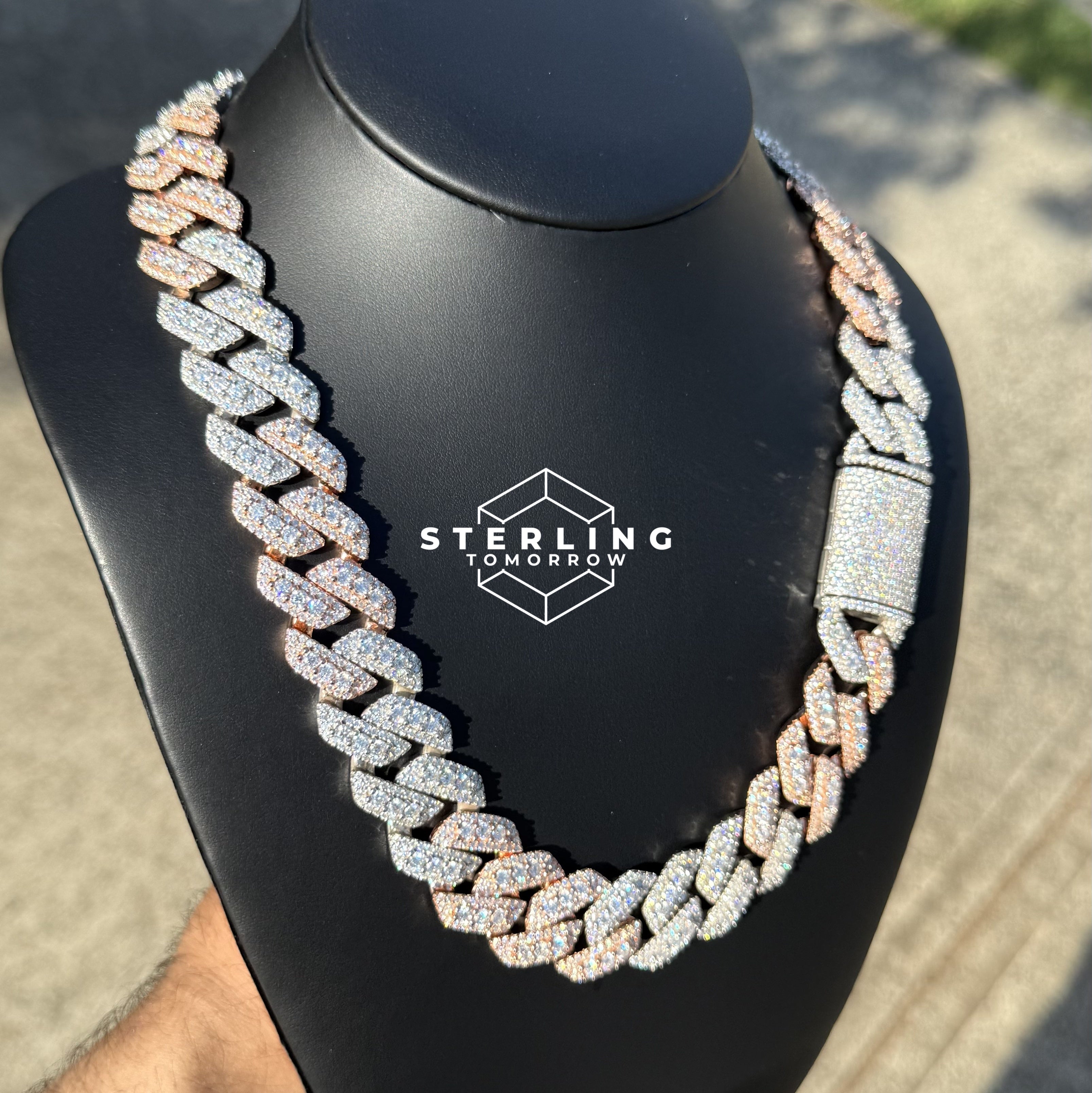 20mm Rose Two Tone Cuban Solitaire Moissanite Chain