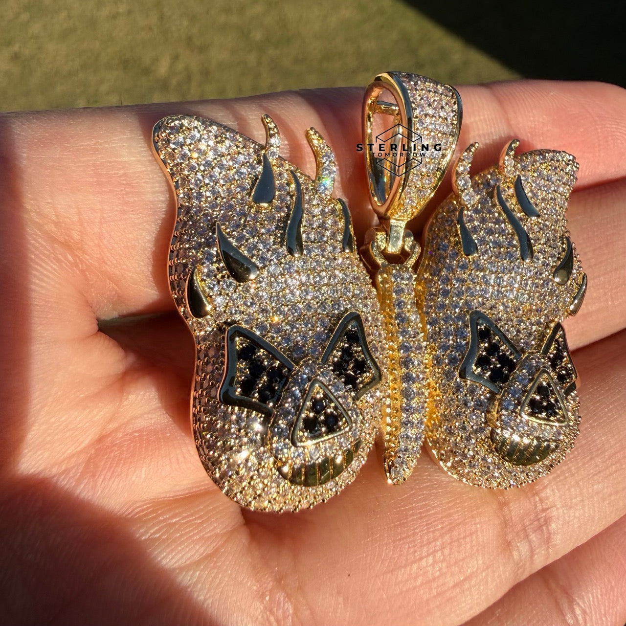 Flame Skull Iced Out Pendant 14k Gold Plated CZ + AntiTarnish Rope Chain
