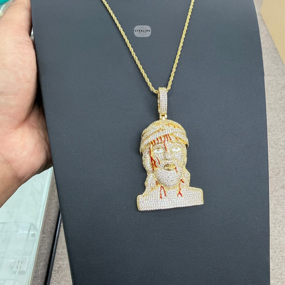 Iced Out Jesus Head Pendant | 14K Gold Plated Hip Hop Religious Necklace w/ Free Rope Chain
