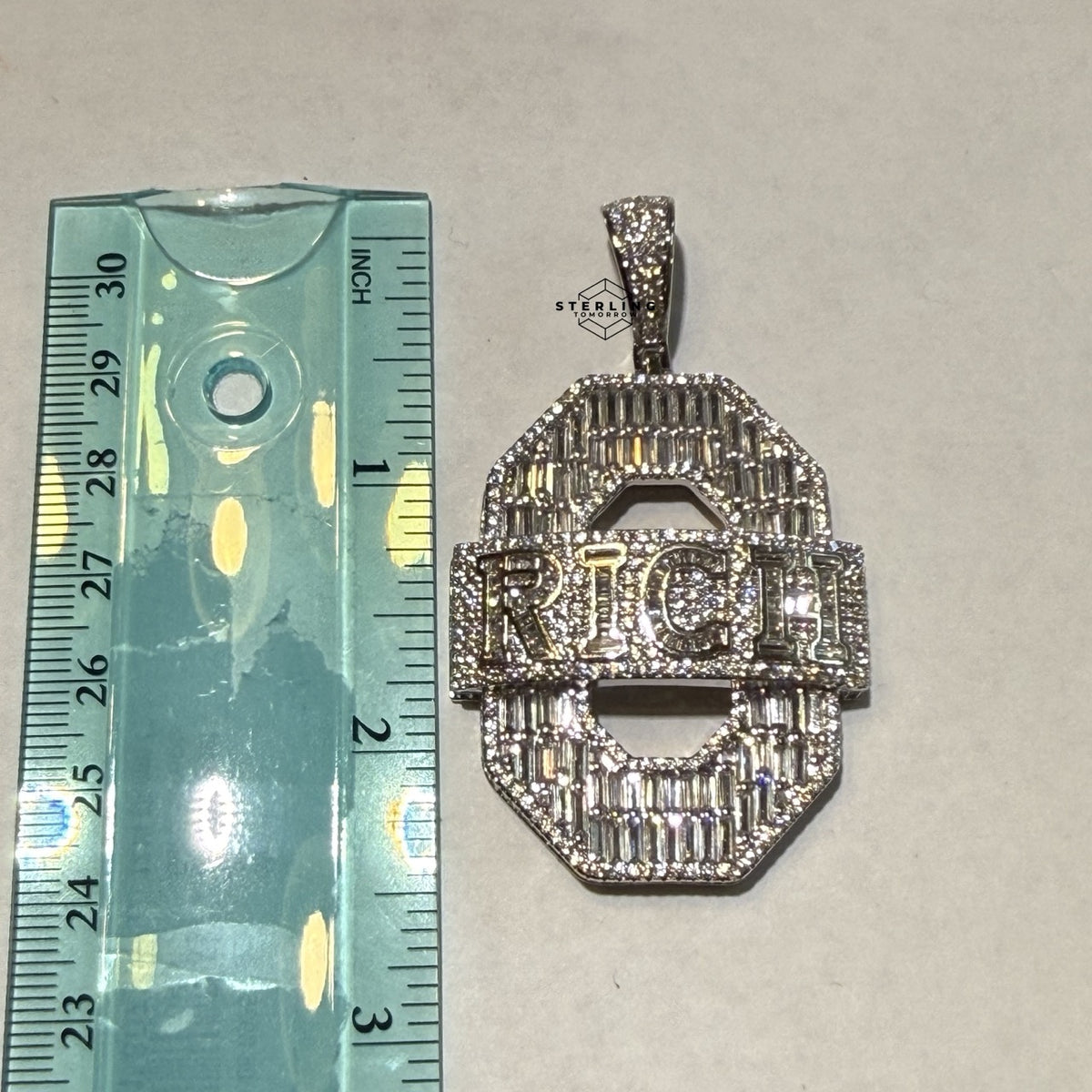 Iced Out RICH Letter Pendant | 14K White Gold Plated Baguette CZ Money Pendant Hip Hop Necklace with Free Rope Chain