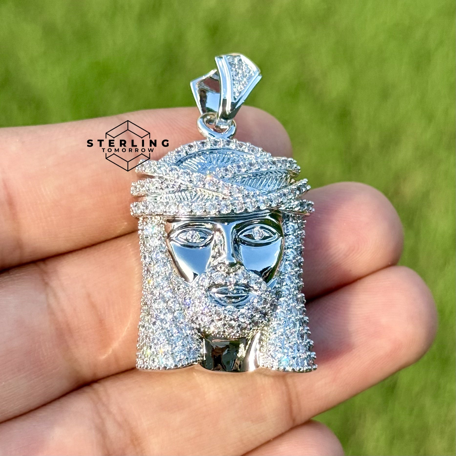 Small Jesus Head Iced Out Pendant