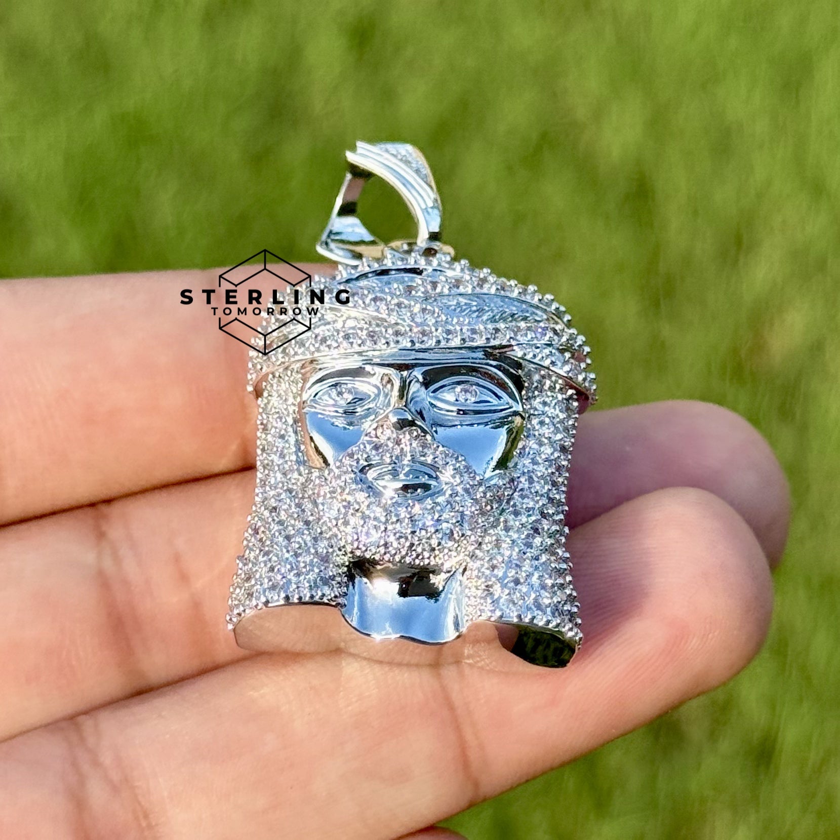 Small Jesus Head Iced Out Pendant