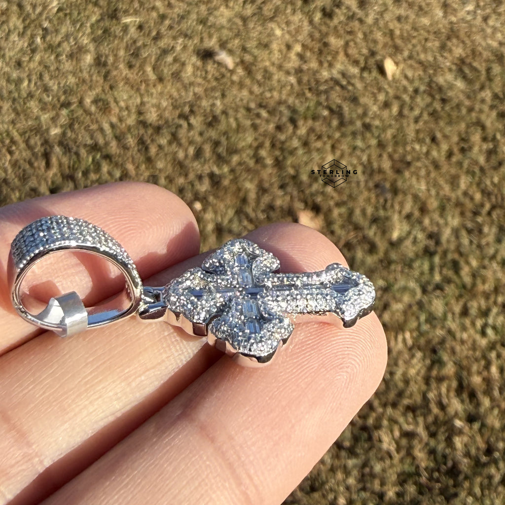 Moissanite Baguette Cross Pendant + Rope Chain