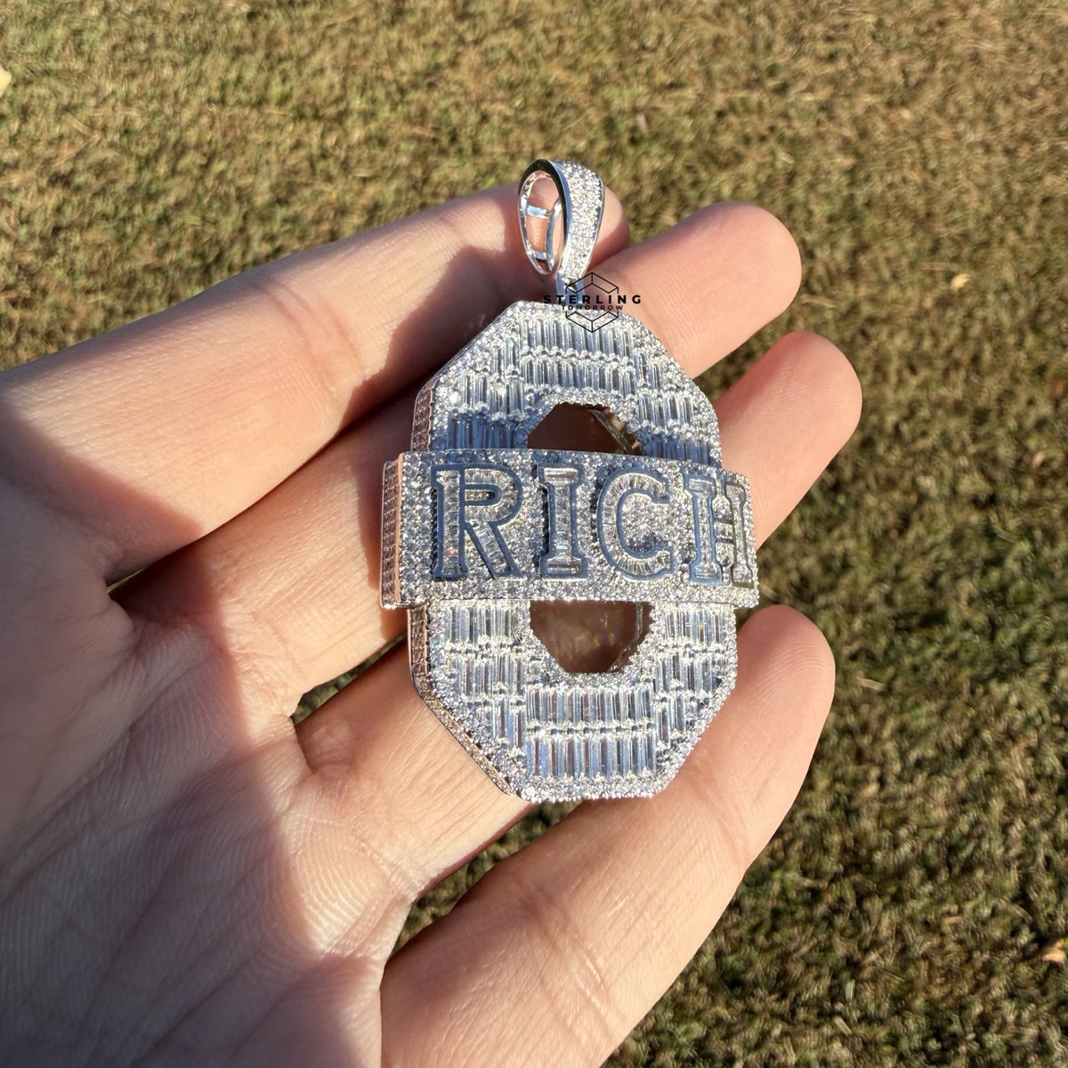 Iced Out RICH Letter Pendant | 14K White Gold Plated Baguette CZ Money Pendant Hip Hop Necklace with Free Rope Chain