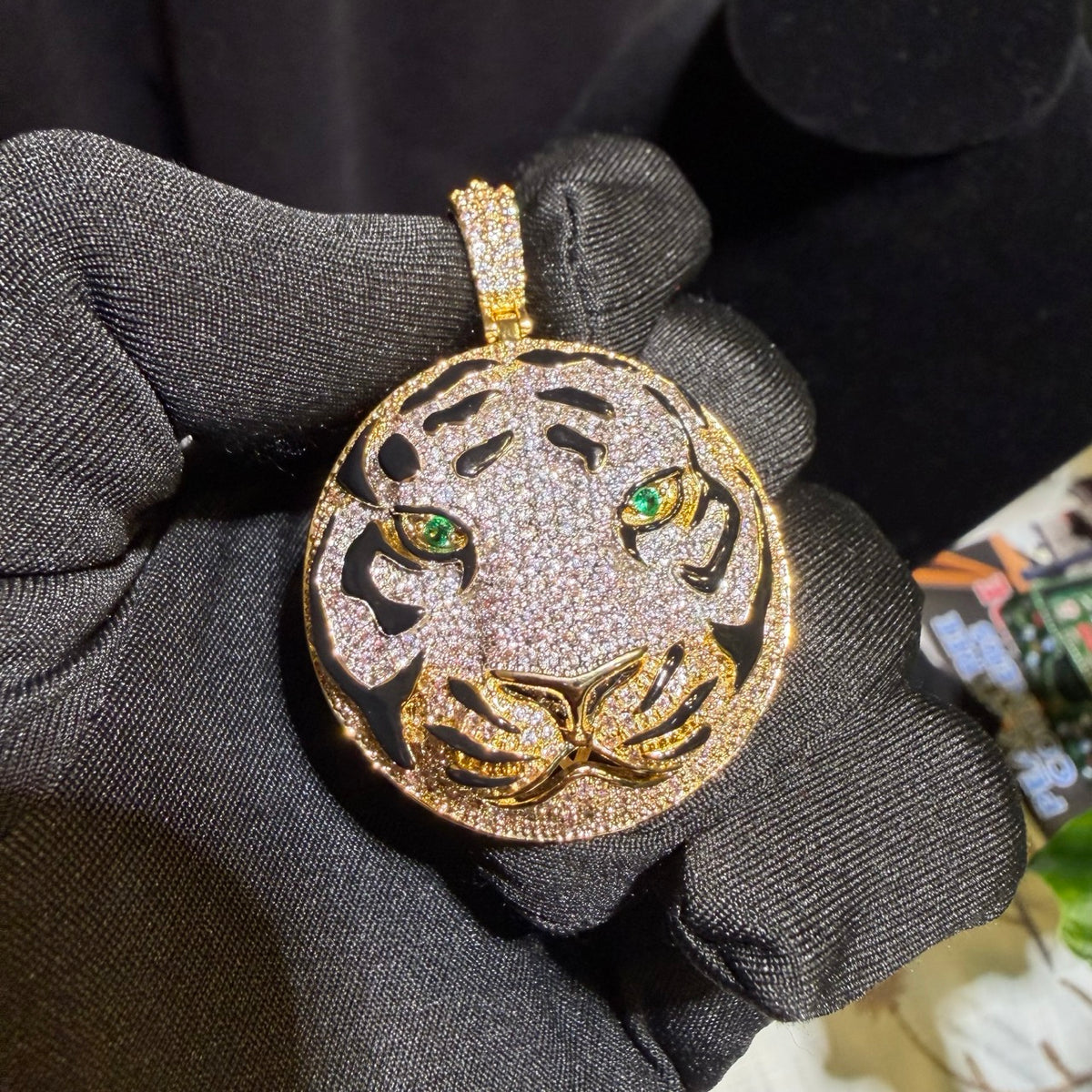 Tiger Head Bling Pendant