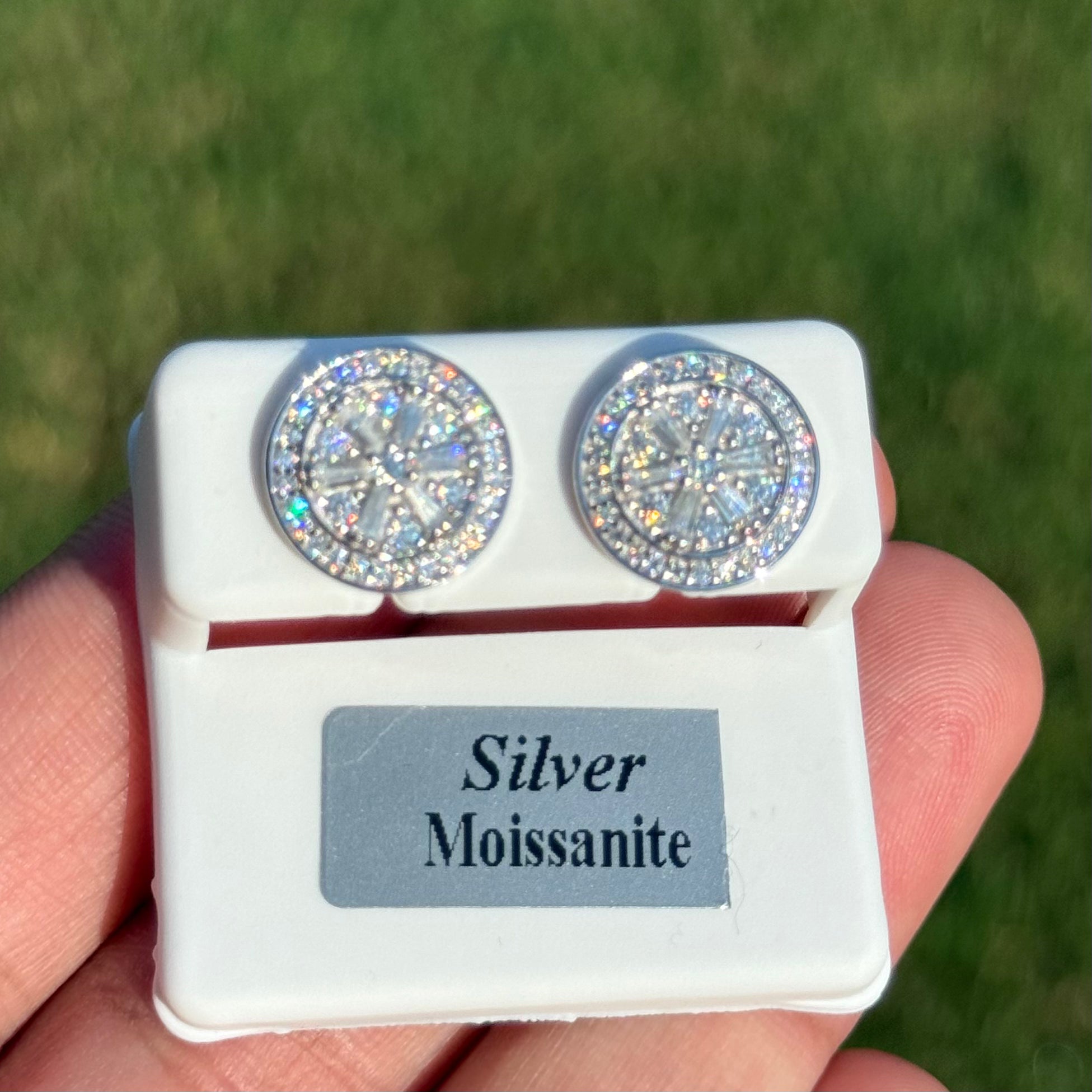 Compass Wheel Disco Moissanite Stud Earrings