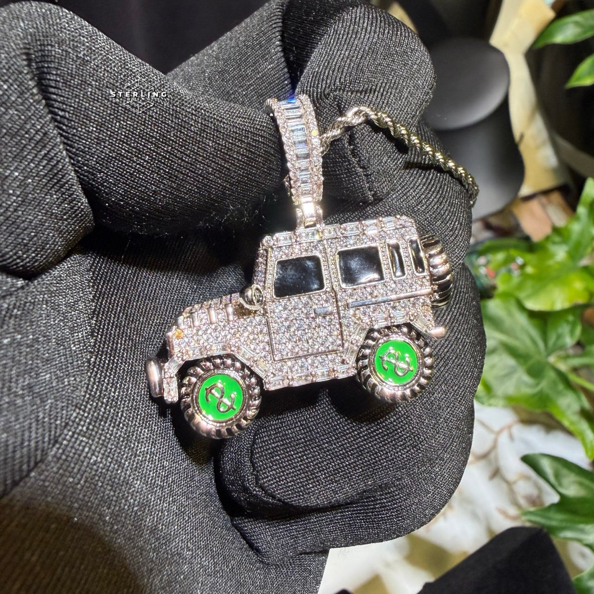Iced Out Truck Pendant Chain CZ Diamond Hip Hop Necklace Gold or Silver Off Road Car Bling Jewelry