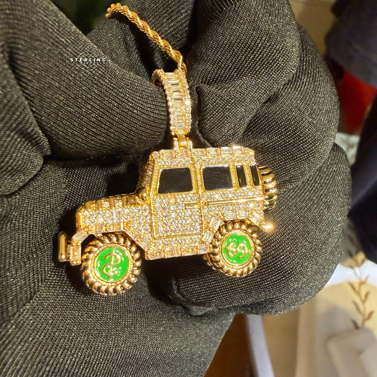 Iced Out Truck Pendant Chain CZ Diamond Hip Hop Necklace Gold or Silver Off Road Car Bling Jewelry