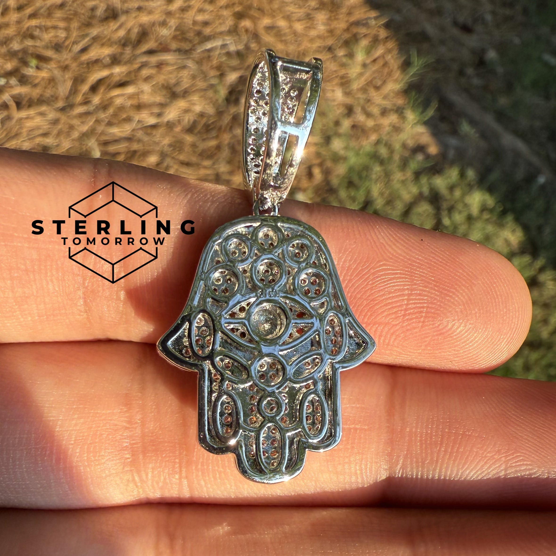 Hamsa Hand Pendant with Blue Evil Eye