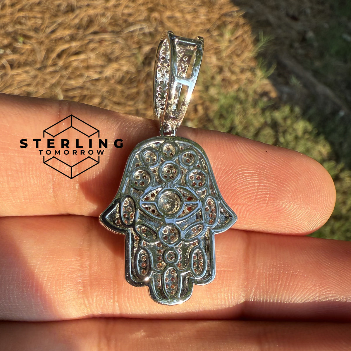 Hamsa Hand Pendant with Blue Evil Eye