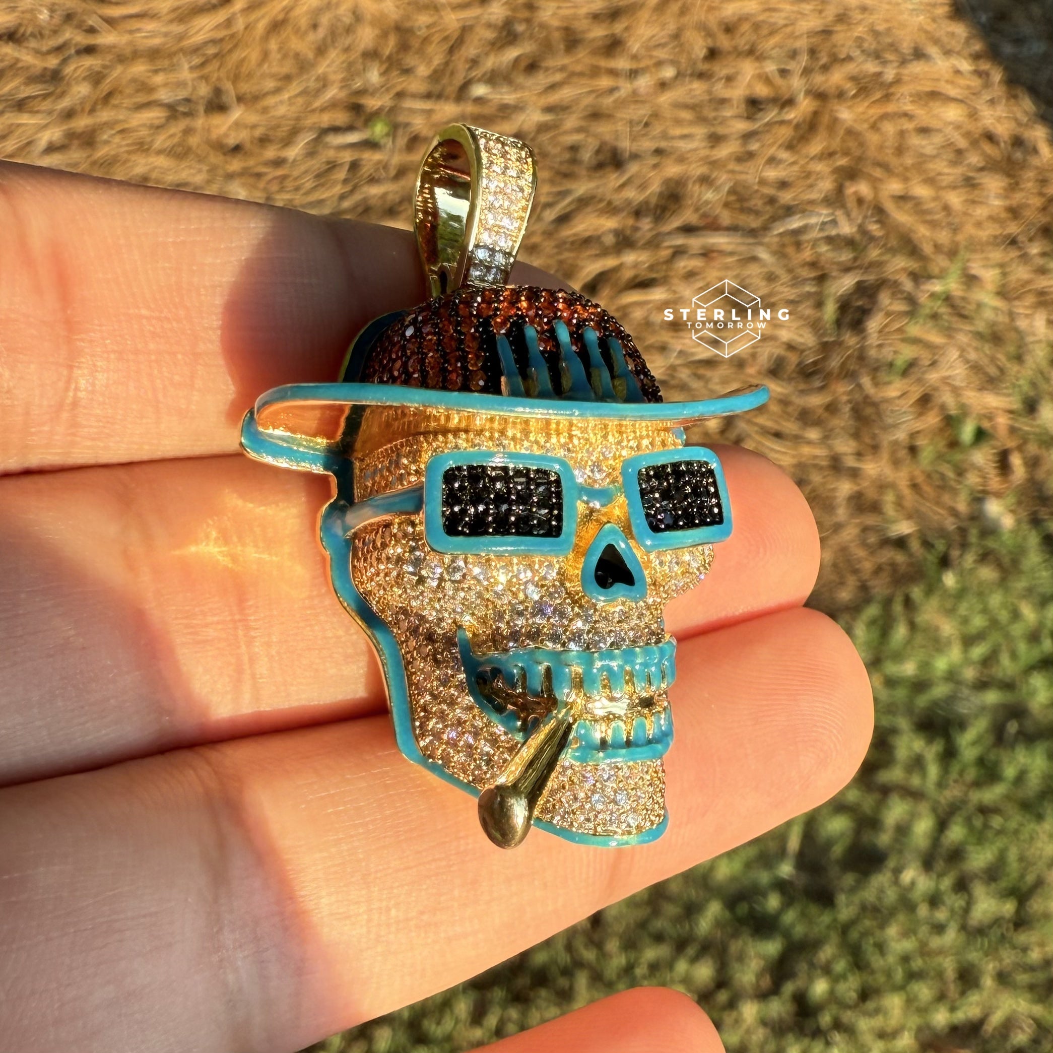 Smoking Skull Iced Out Pendant