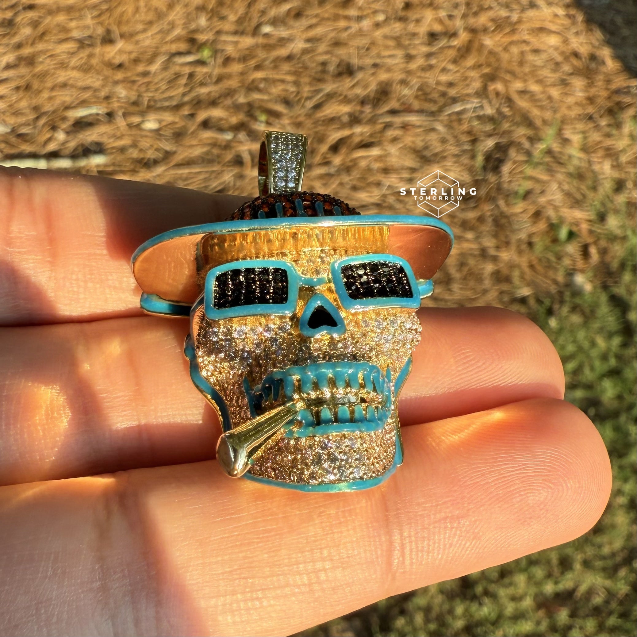 Smoking Skull Iced Out Pendant