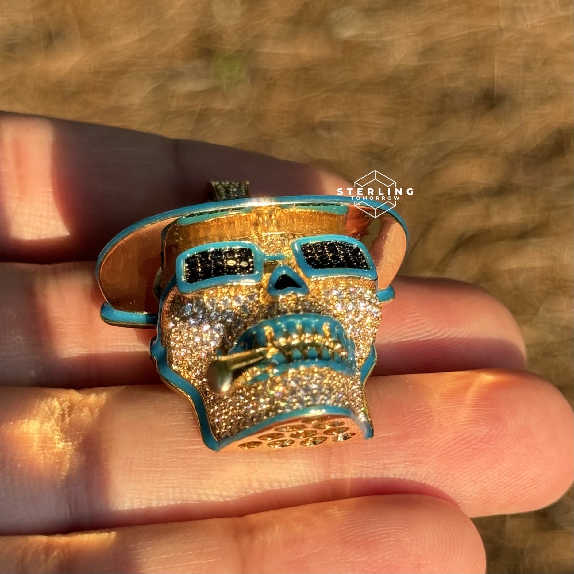 Smoking Skull Iced Out Pendant