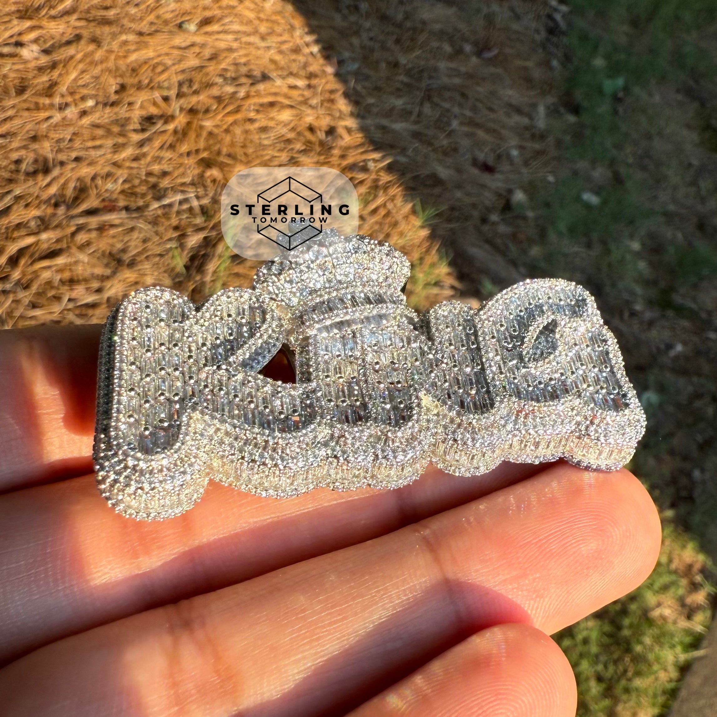 King Silver Tone Pendant