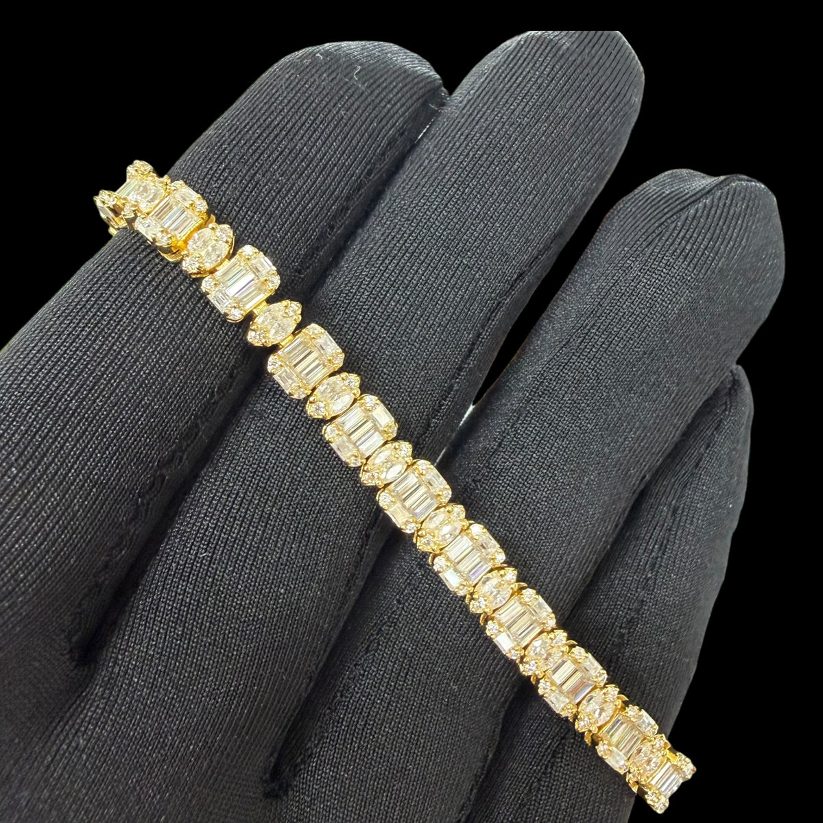 7mm Moissanite Emerald Cut Marquise Tennis Bracelet 7 Inch, 14k Gold 925 Silver Ladies Iced Out Bracelet (Copy)