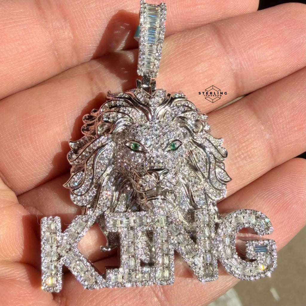 Moissanite King Lion Green Eyes Iced Pendant