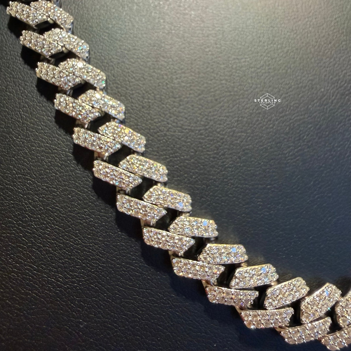 Moissanite Miami Cuban Prong Set Chain 10mm