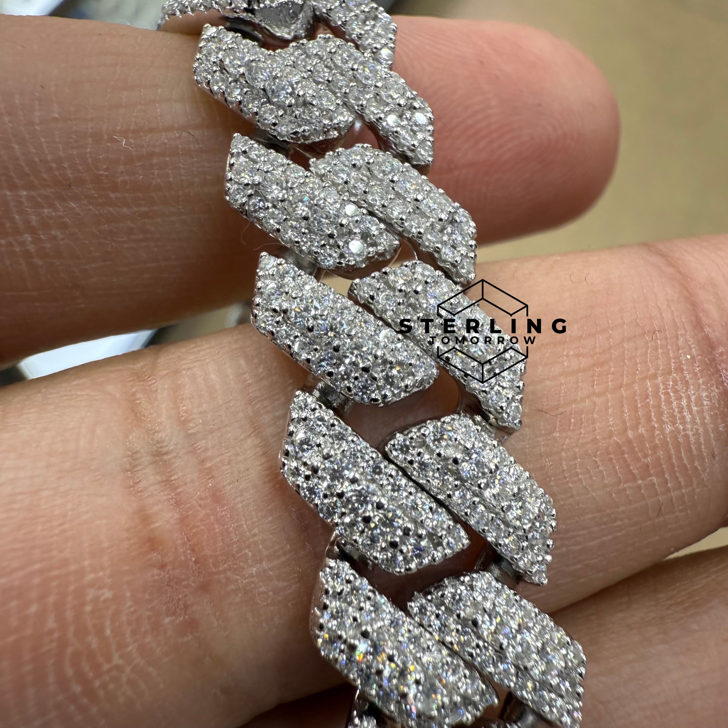 Moissanite 10mm Miami Cuban 3D Solitaire Bracelet 8"