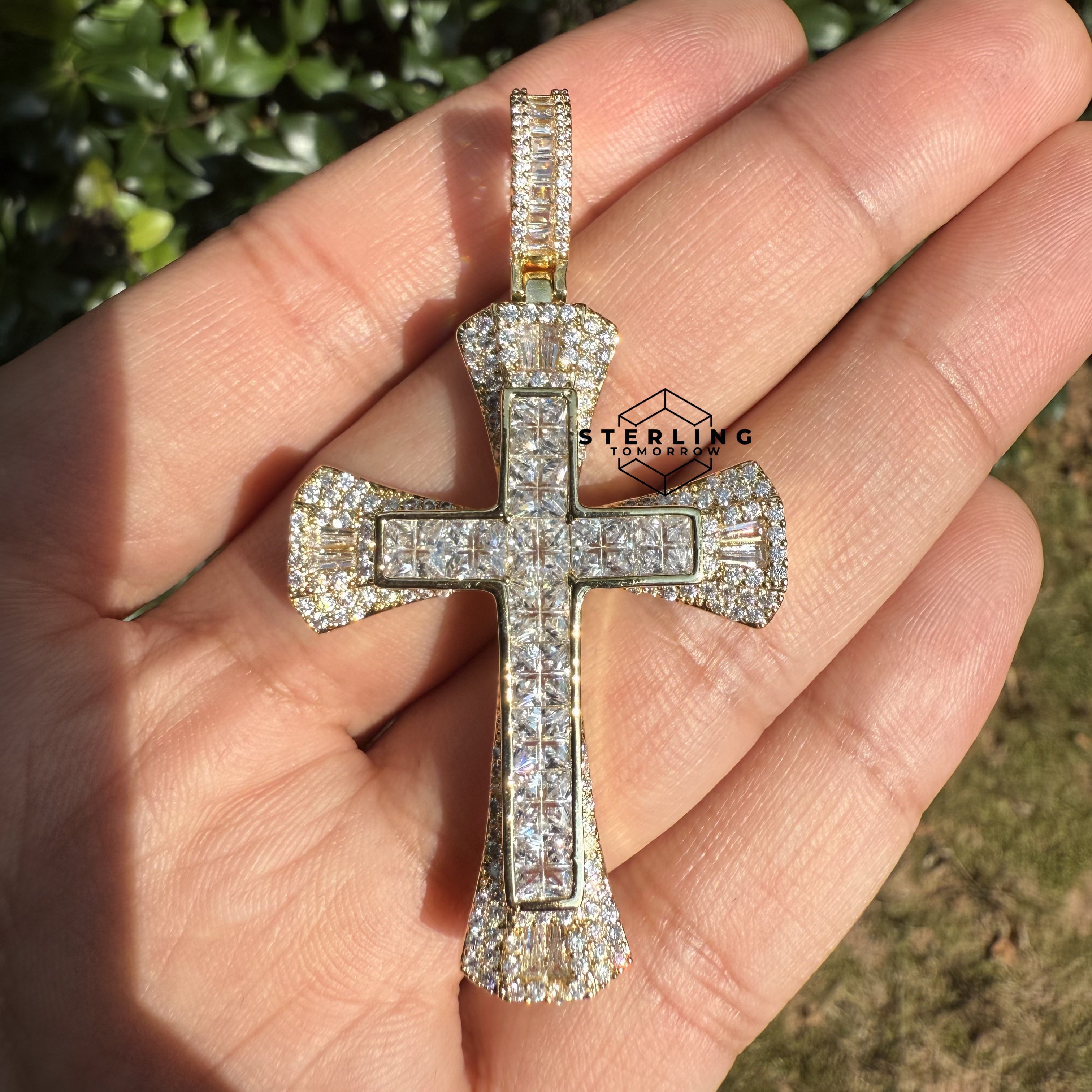 Cross Multi Cut Iced Out Pendant