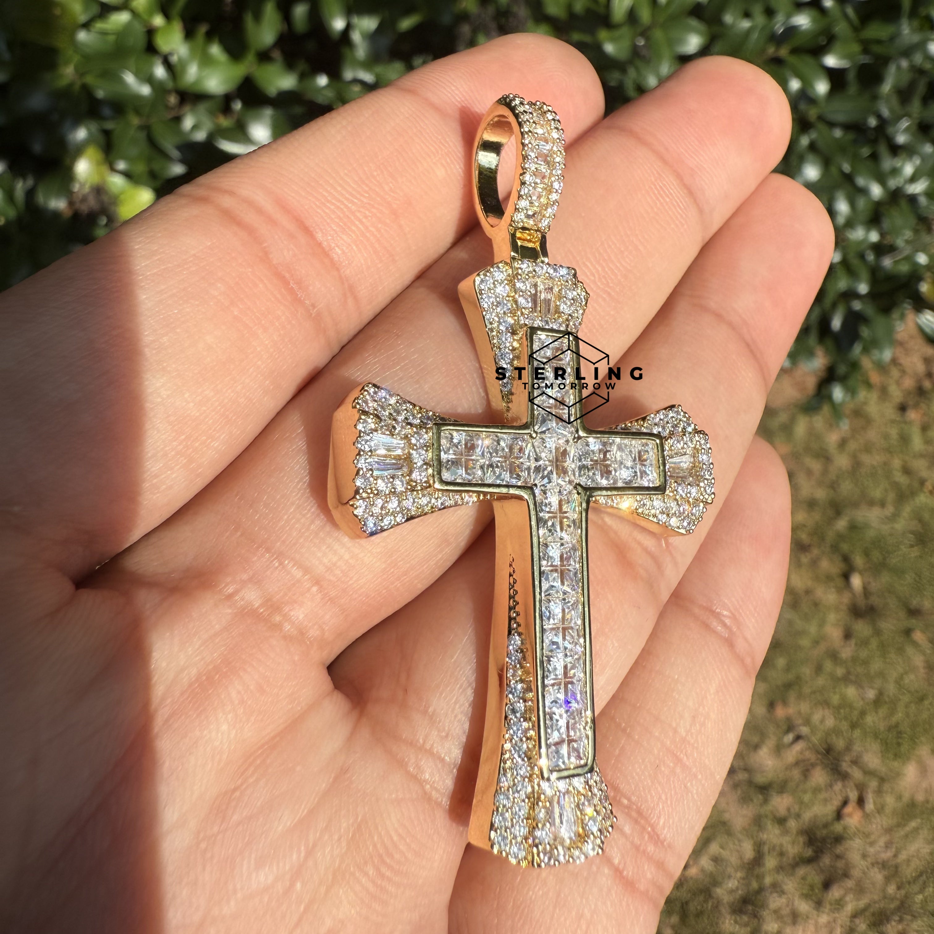 Cross Multi Cut Iced Out Pendant