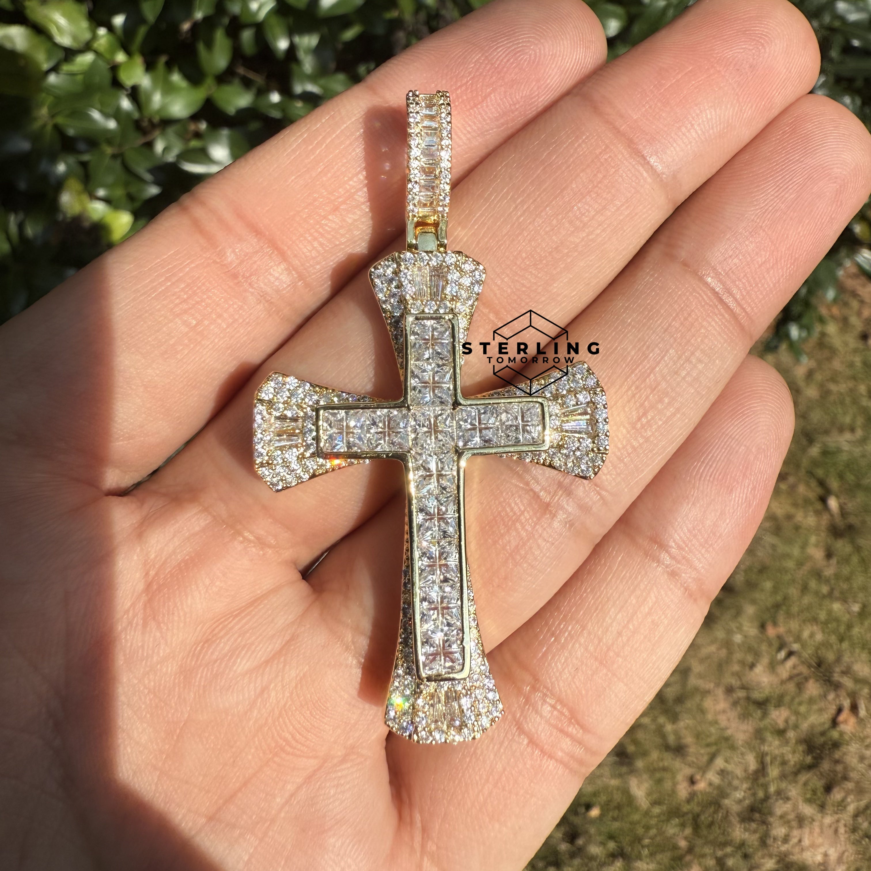 Cross Multi Cut Iced Out Pendant