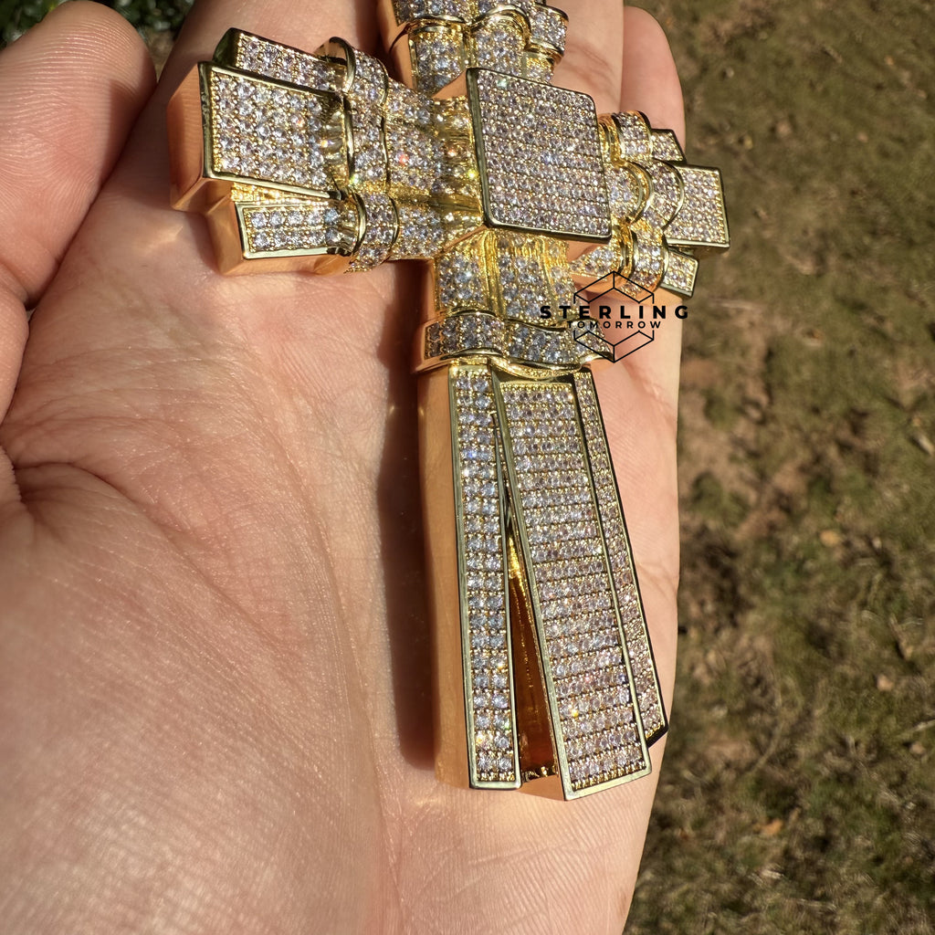 X Large Gold Cross Iced Out Detail Pendant