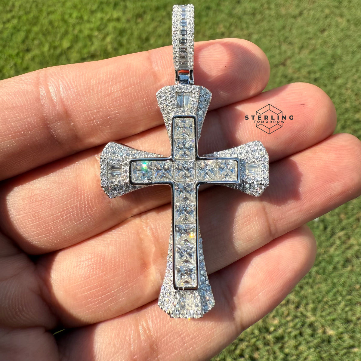 Moissanite MultiCut Cross Pendant + Rope Chain