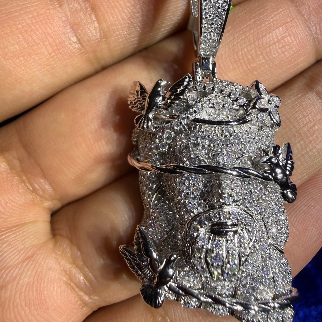 Moissanite Jesus Head Thorns Pendant