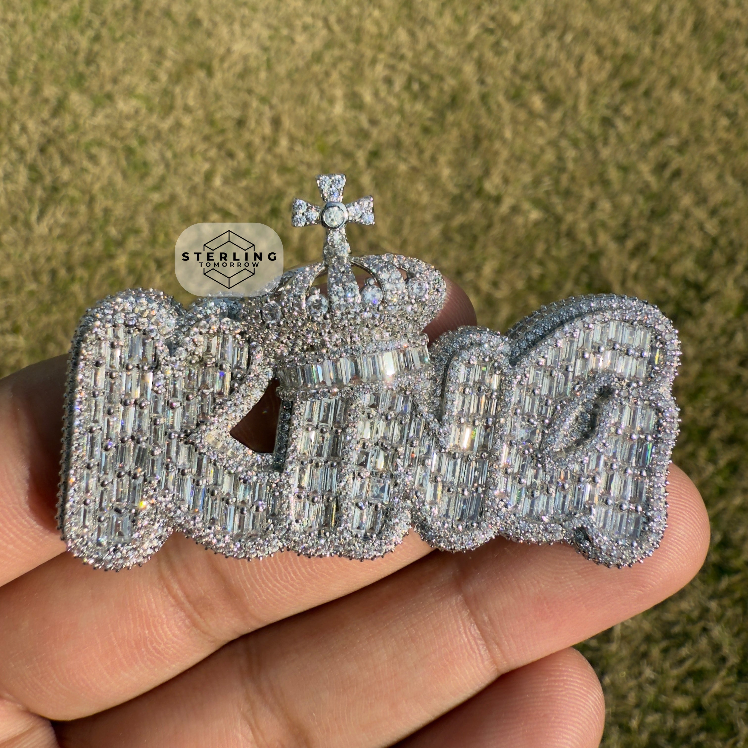 King Silver Tone Pendant