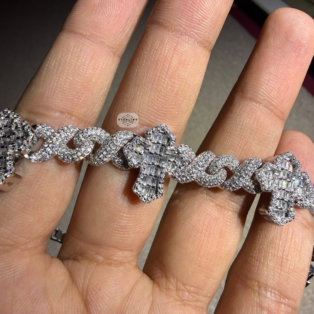 Baguette Cross Infinity 925 Sterling Silver Bracelet 18mm 8"