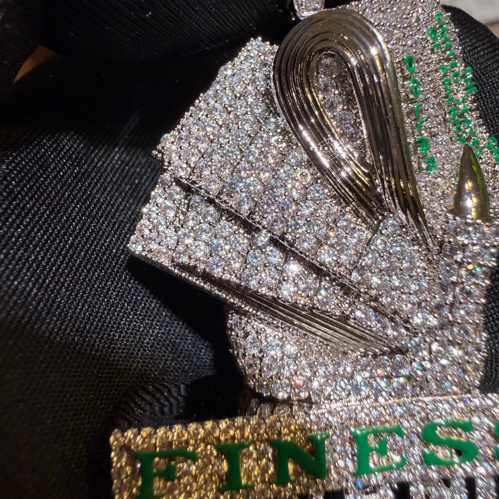 Finesse Revenue Iced Pendant