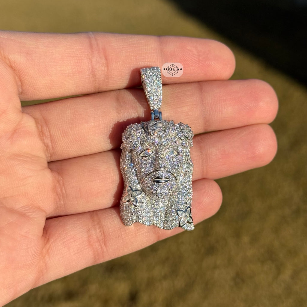 Moissanite Jesus Flower Pendant + Rope Chain
