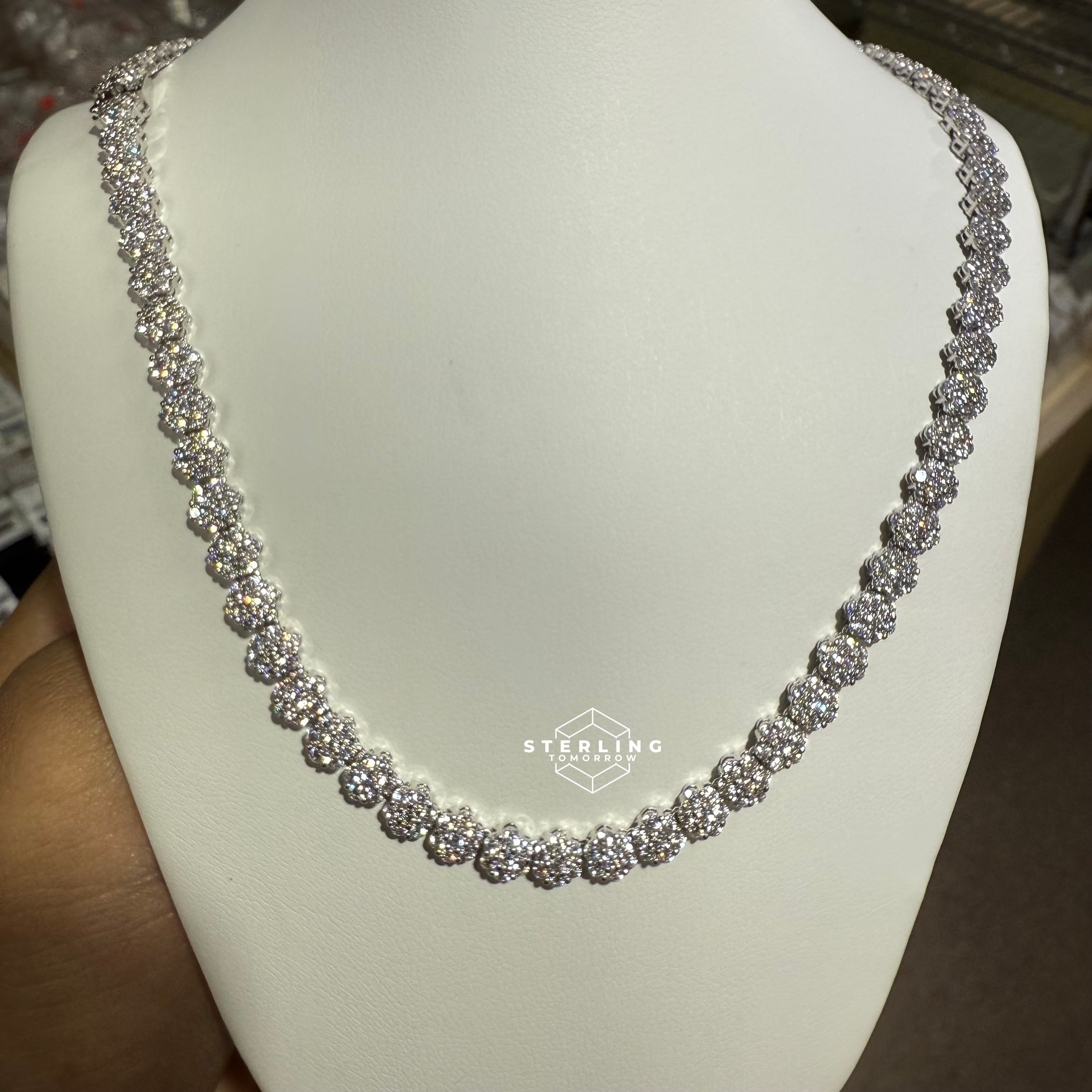 Small Honeycomb 5mm Flower Tennis Necklace