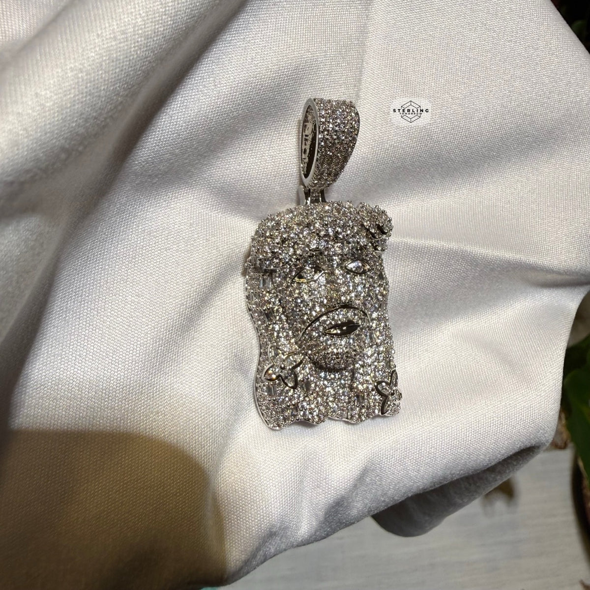14K White Gold Finish Jesus Flower Pendant + Steel Rope Chain