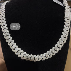 Moissanite Miami Cuban Prong Chain 10mm 22"