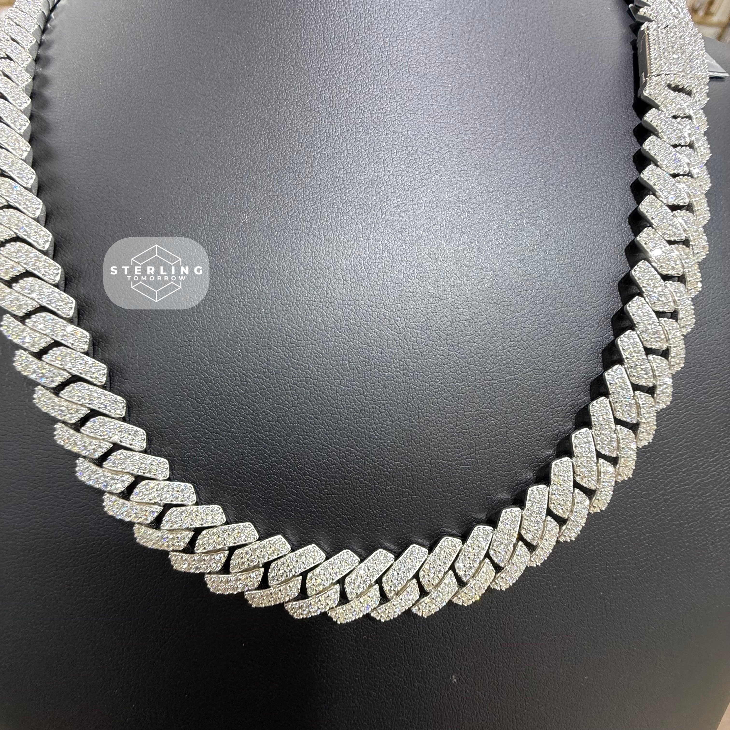 Moissanite Miami Cuban Prong Chain 10mm 22"