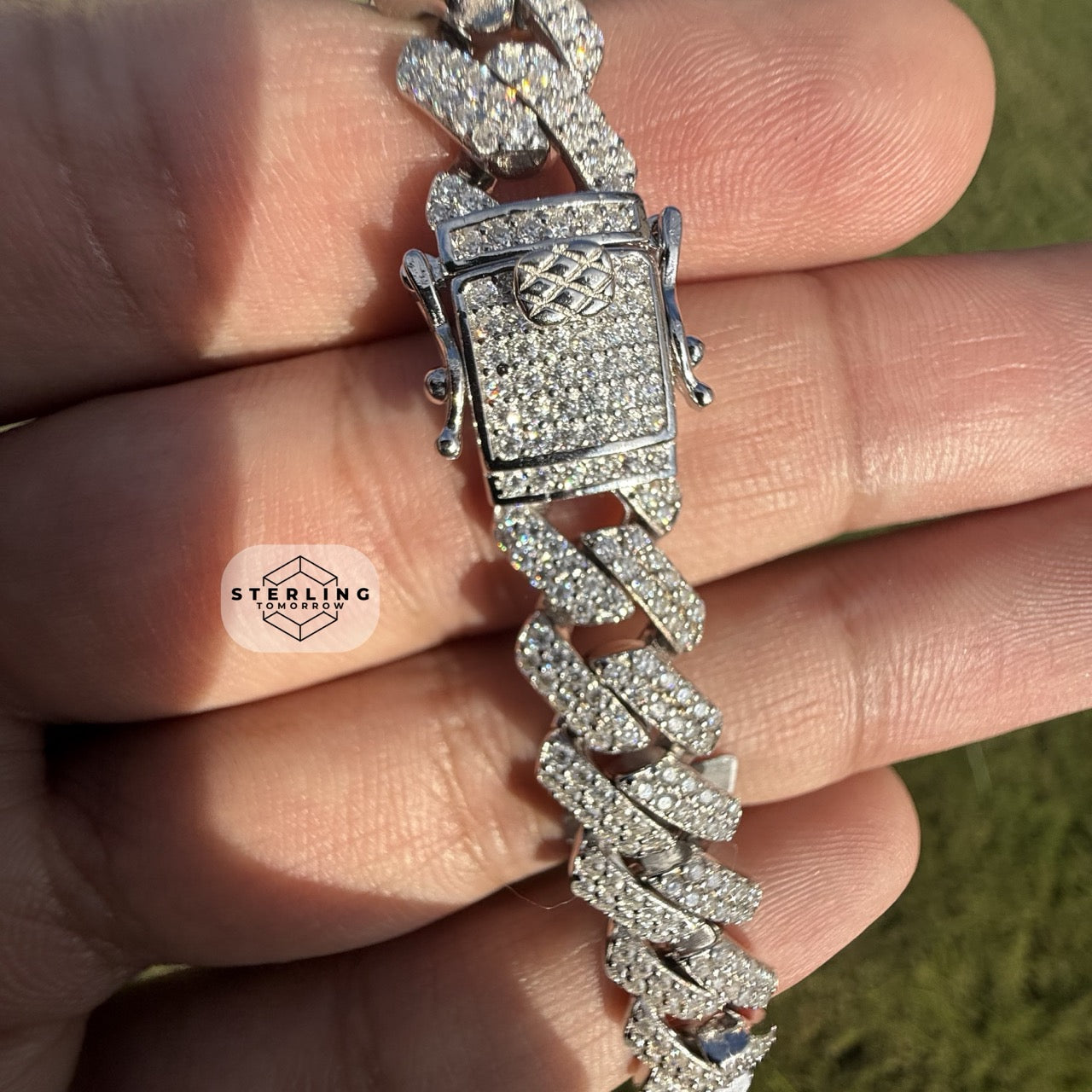 10mm Moissanite Cuban Prong Bracelet