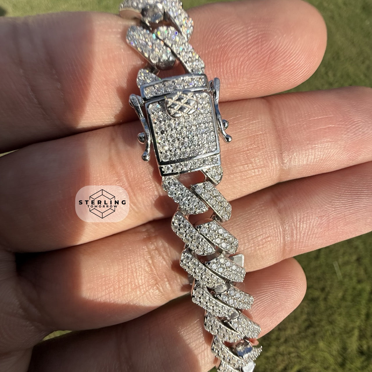 10mm Moissanite Cuban Prong Bracelet