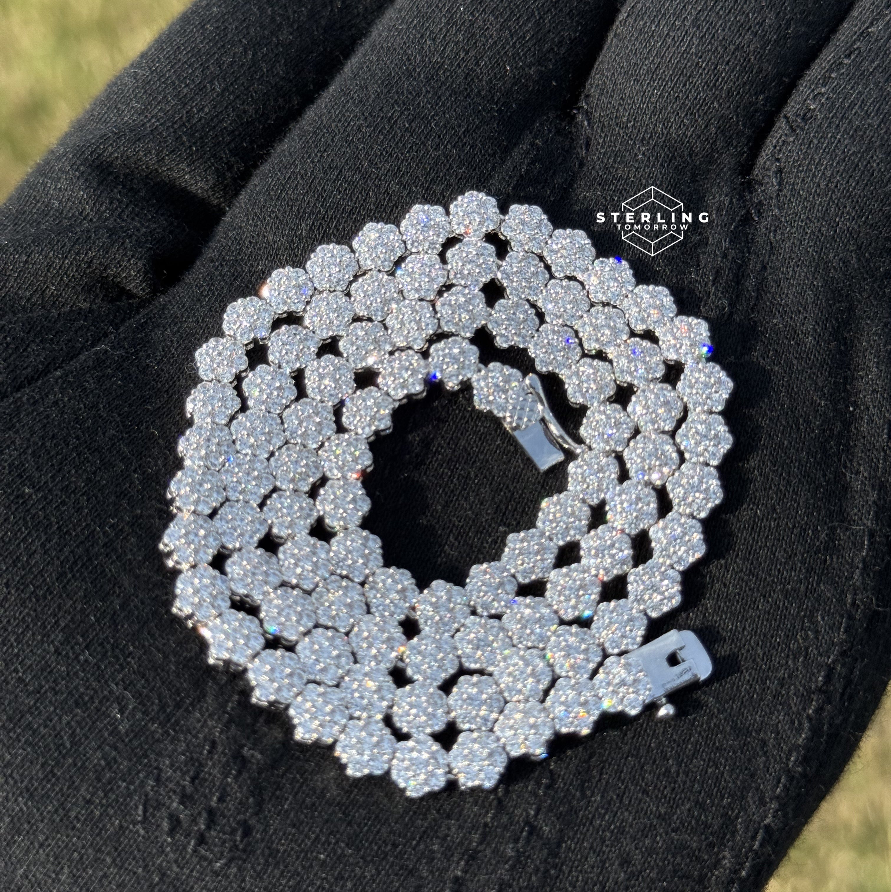Small Honeycomb 5mm Flower Tennis Necklace