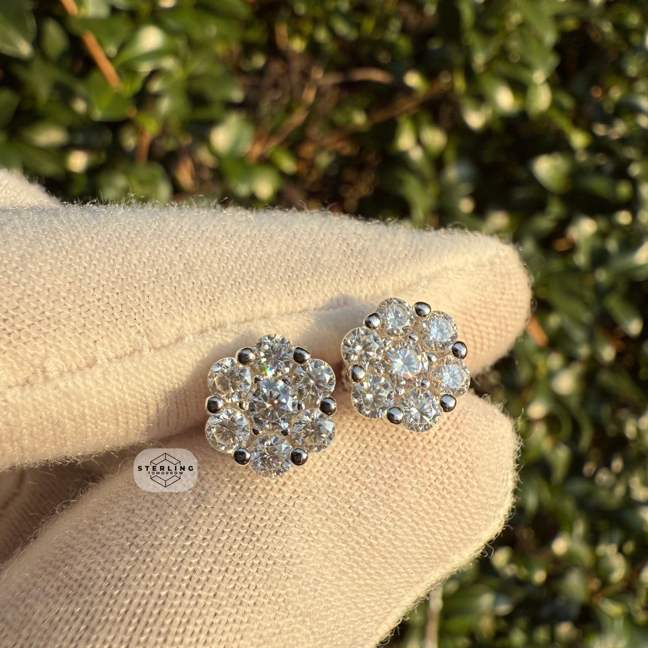 Moissanite 9mm Daisy Screwback Stud Earrings