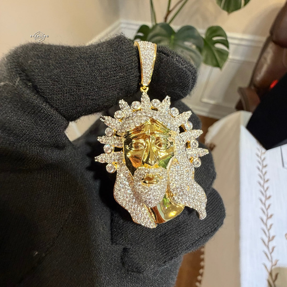 Iced Jesus Pendant Crown of Thorns CZ Diamond Hip Hop Chain Gold Plated Religious Bling Necklace Streetwear Jewelry Rope Chain