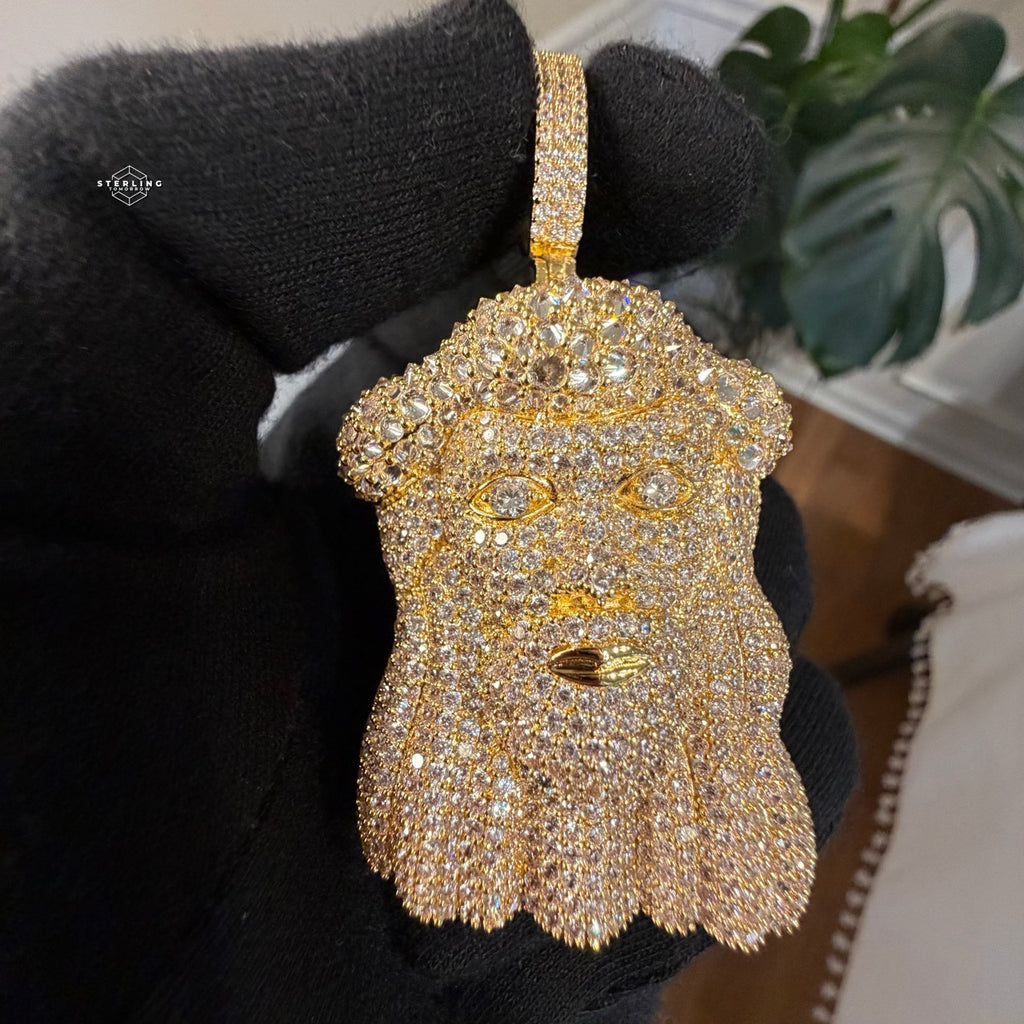 Gold Iced Out Jesus Face Pendant 14k Gold Plated + AntiTarnish Rope Chain