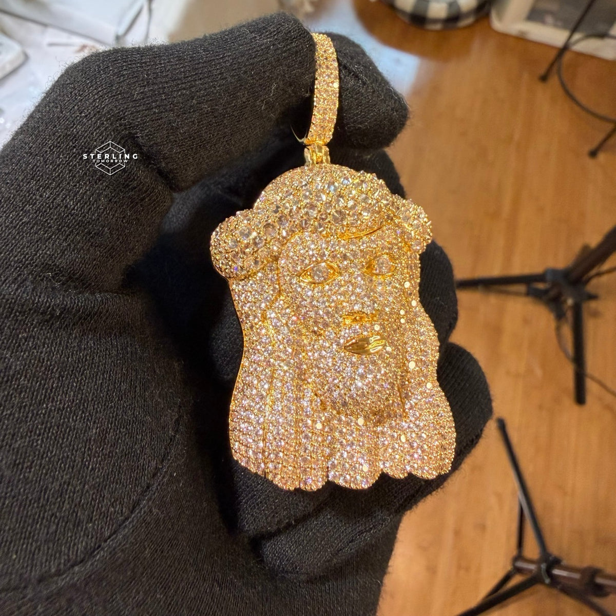 Gold Iced Out Jesus Face Pendant 14k Gold Plated + AntiTarnish Rope Chain