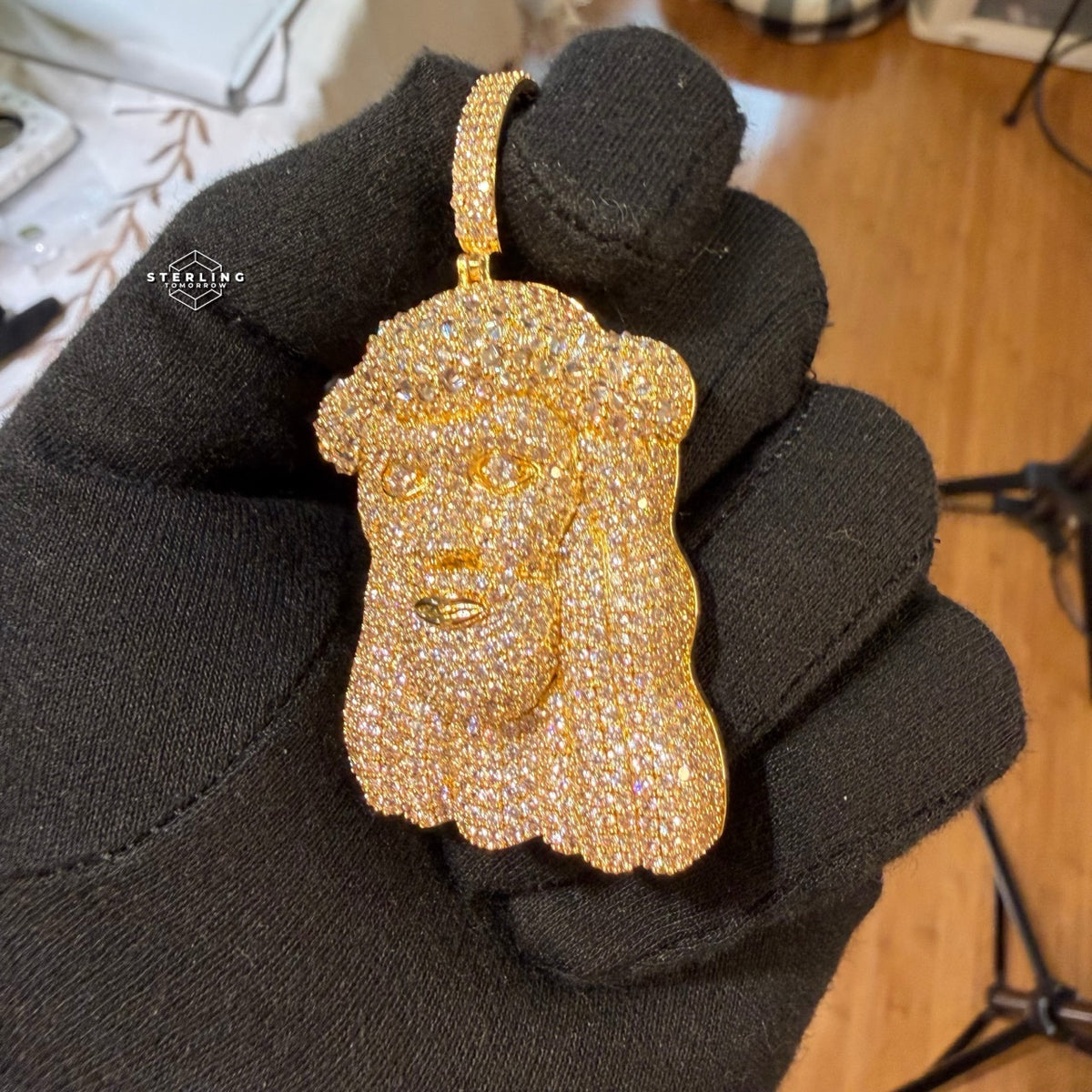 Gold Iced Out Jesus Face Pendant 14k Gold Plated + AntiTarnish Rope Chain